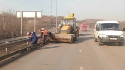 Подрядные организации приступили к весенней уборке дорог в Белгородской области