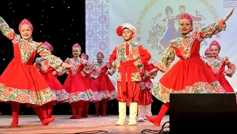Новооскольские коллективы выступили на конкурсе «Самое танцующее село»