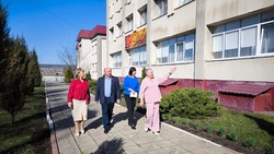 Депутат Белгородской областной Думы Виктор Ковалёв посетил Новооскольскую школу-интернат 