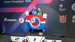 Новооскольские гиревики завоевали «золото» и «серебро» на Кубке России в Санкт-Петербурге