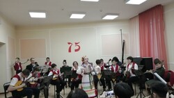 Новооскольская школа искусств организовала концерт «Песни огненных лет»