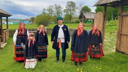 Новооскольская семья Алехиных из села Тростенец  стала лауреатом известного творческого конкурса