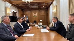 Вячеслав Гладков обсудил с главой «Ростелекома» развитие связи в приграничных районах