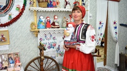 Новооскольцы смогут познакомиться с традициями села Глинное в музее «Кукла, русская душой»