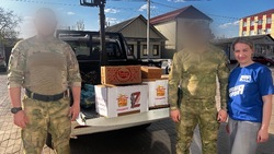 Новооскольские волонтеры передали военнослужащим гумпомощь и освященные пасхальные куличи