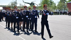 Парад кадет по традиции в преддверии Дня Великой Победы прошёл в Новом Осколе