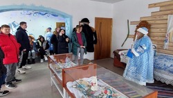  Школьники из села Великомихайловка отправились в  обновлённый тур «Золотое кольцо Новоосколья»
