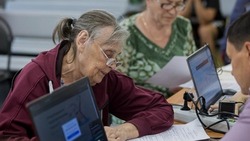 Татьяна Голикова отметила вклад работы Вячеслава Гладкова в развитие социальной сферы за три года