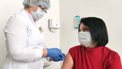 Новооскольские медработники получили новую партию вакцины «Гам-Ковид-Вак»
