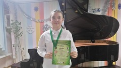 Полина Чипигина из Нового Оскола стала лауреатом III степени регионального конкурса «Юный музыковед»