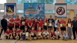 Новооскольские гиревики завоевали восемь медалей на межрегиональных соревнованиях