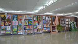 Выставка детского изобразительного творчества «Звучание цвета» открылась в Новом Осколе
